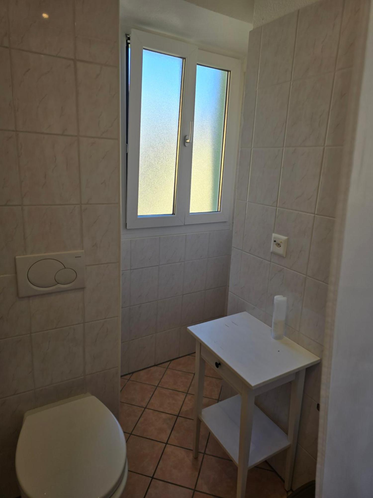 Depandance Garni Golf Appartement Ascona Buitenkant foto