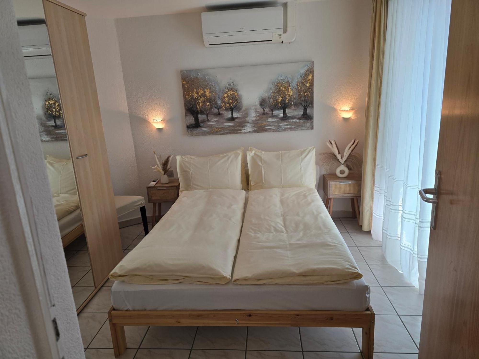 Depandance Garni Golf Appartement Ascona Buitenkant foto